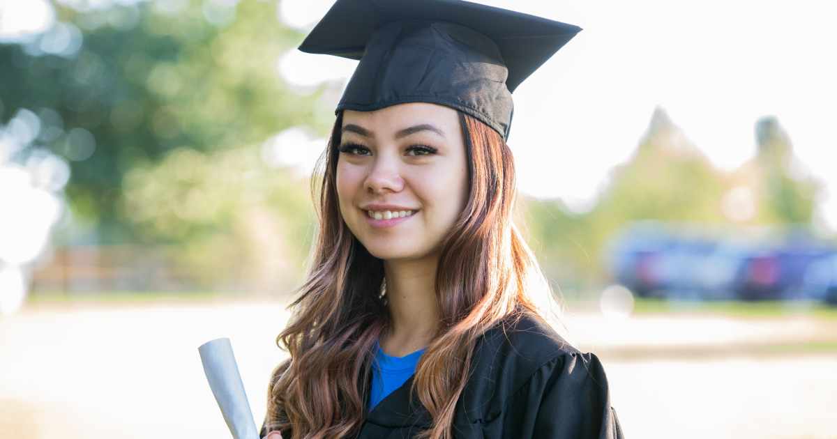 free scholarship to study abroad for undergraduate